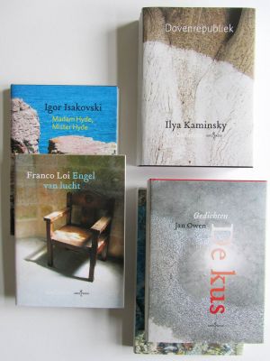 Selectie van boeken voor Azul Press, 2012